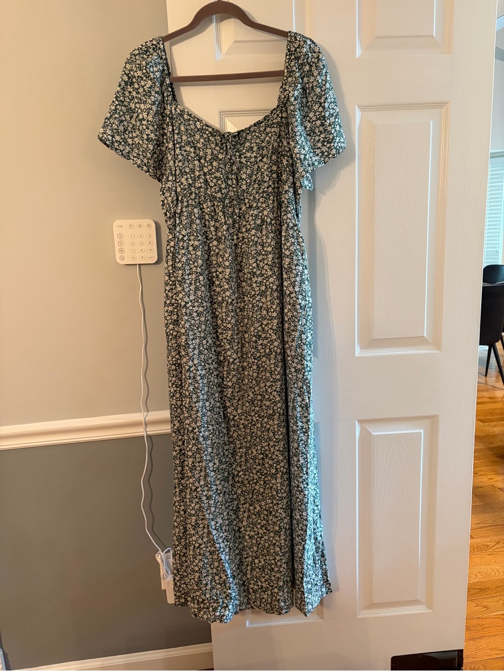 Sage Green Floral Maxi Dress with Short Flutter Sleeves NWT - Picture 2 of 9